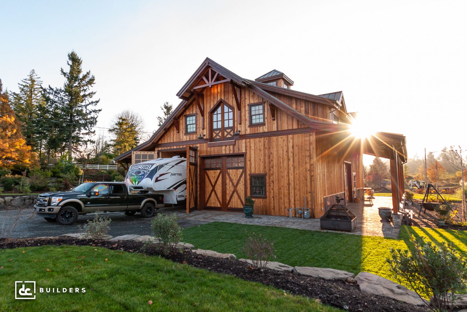 Large Garage with Living Quarters: Unlocking the Potential of Your Space