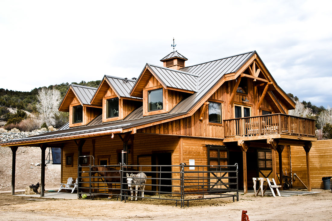 Taos, New Mexico Apartment Barn Project - DC Builders