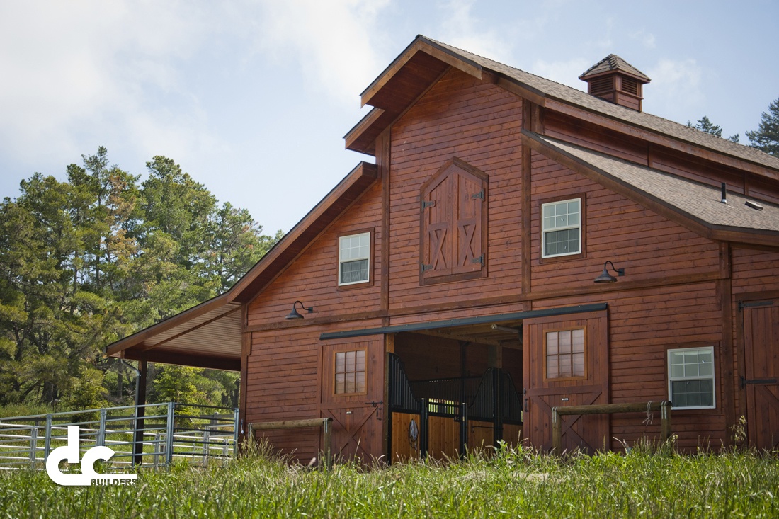 1_28 This monitor style barn in Kinion was custom built by DC Builders.