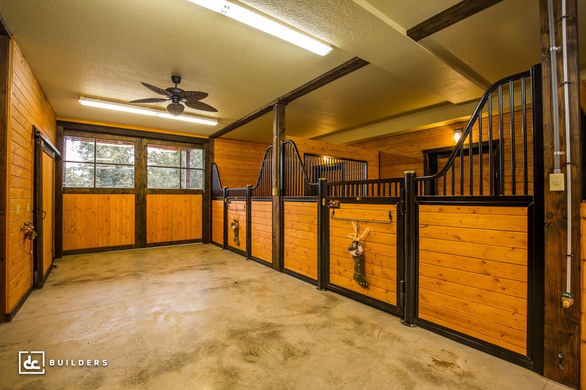 Barn With Living Quarters Builders from DC Builders