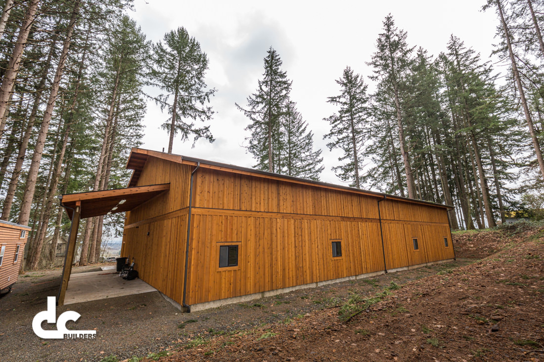 The tasting room at the Evesham Wood Winery in Salem, Oregon was custom built by DC Builders.