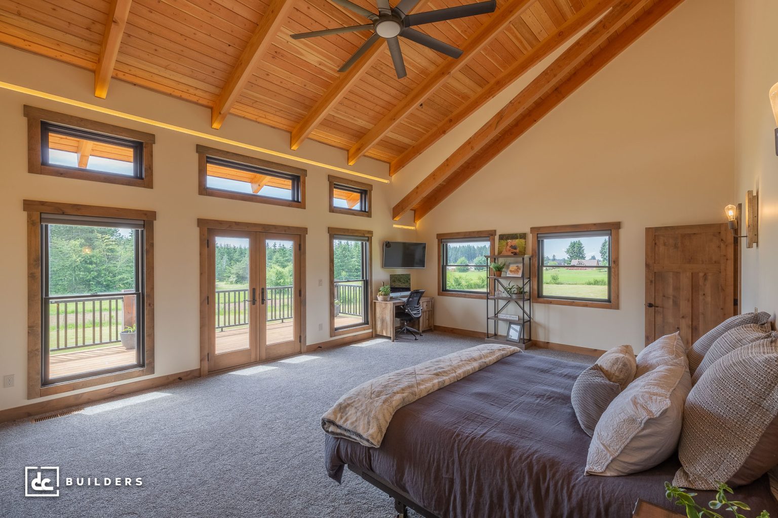 Eugene, OR Timber Frame Home & Cabin Builders