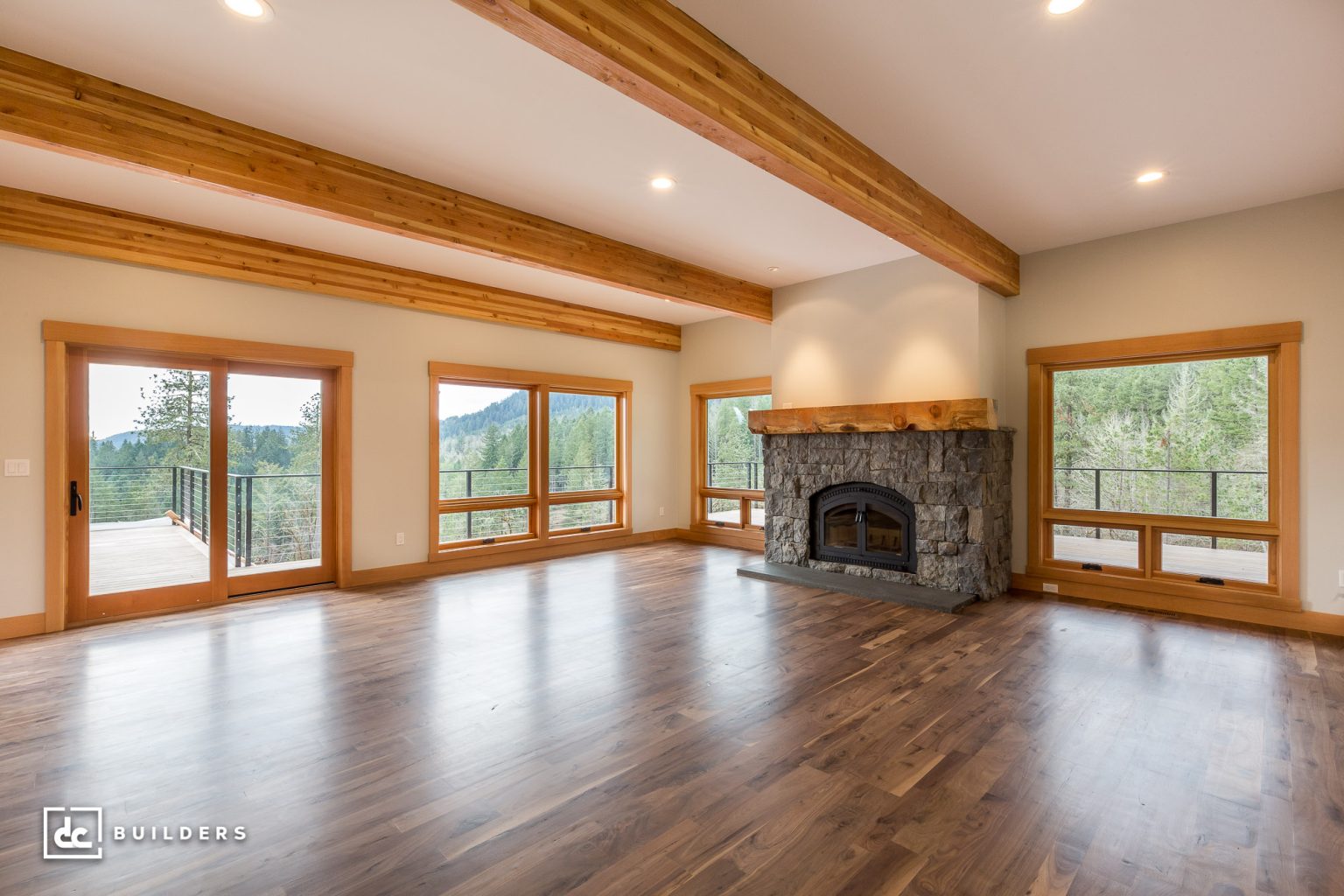 Eugene, OR Timber Frame Home & Cabin Builders